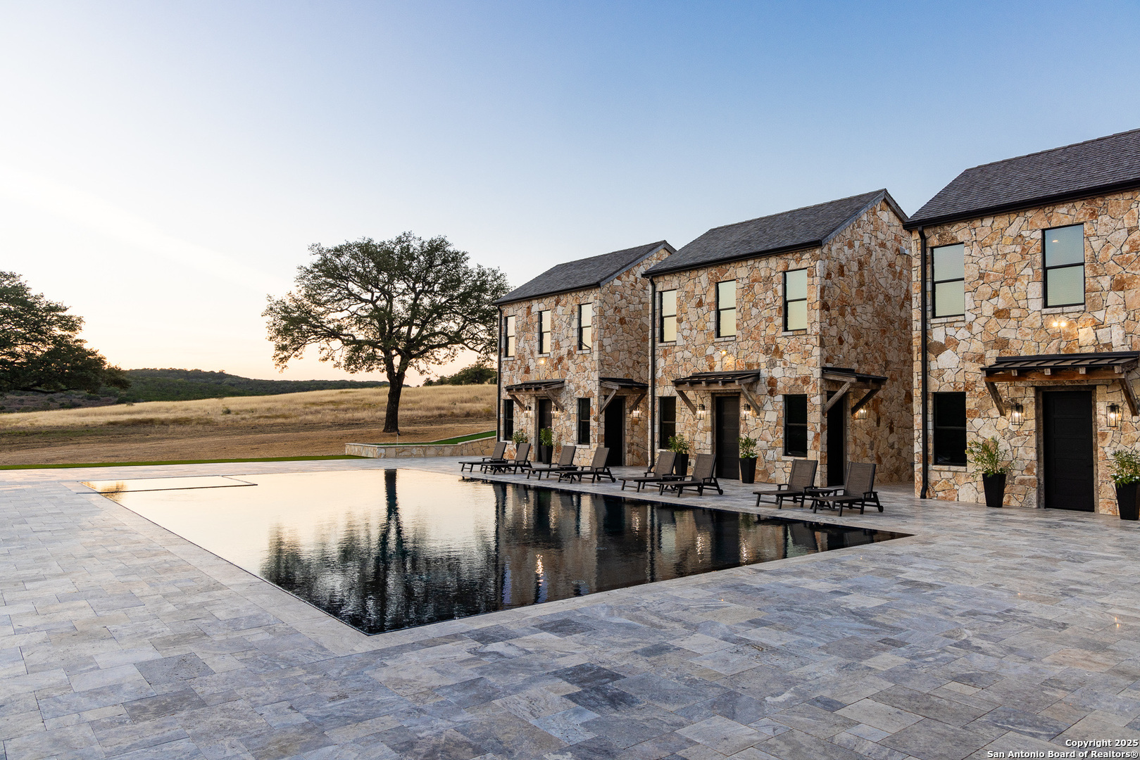 3288 Highway 39 Hunt TX 78024