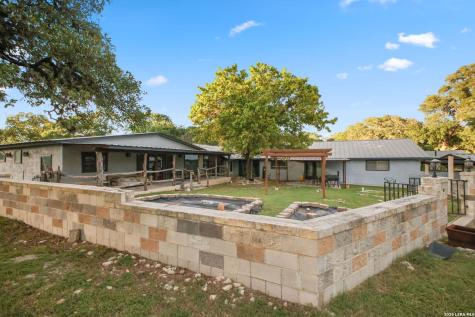 319 Los Indios Road Boerne TX 78006