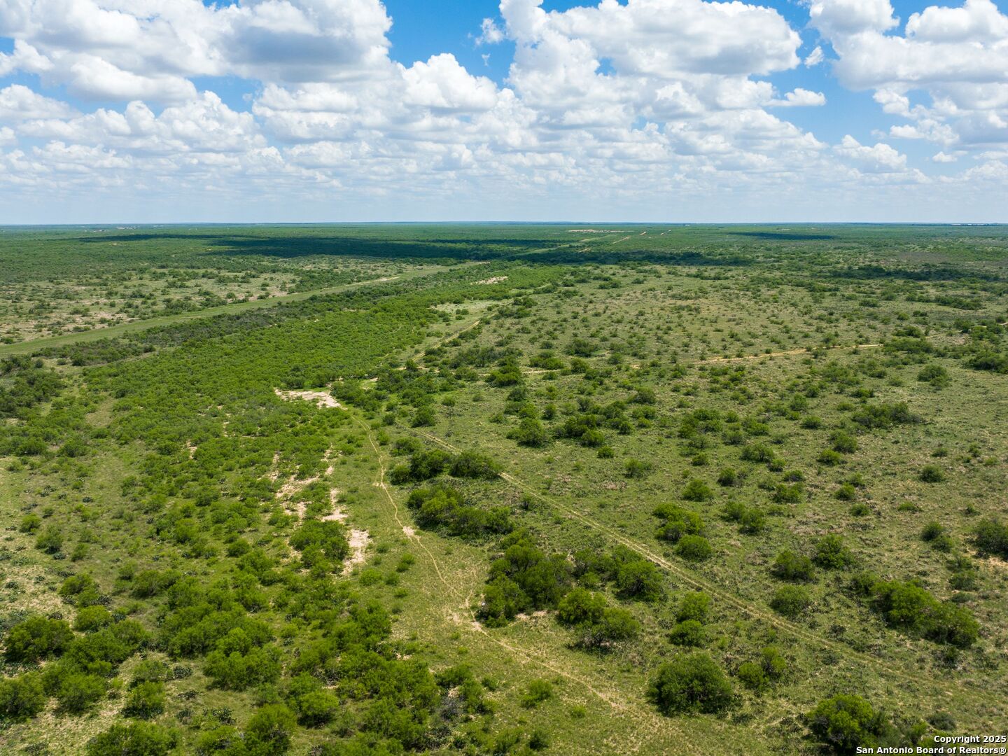 200-236 Fm 3252 Carrizo Springs TX 78836
