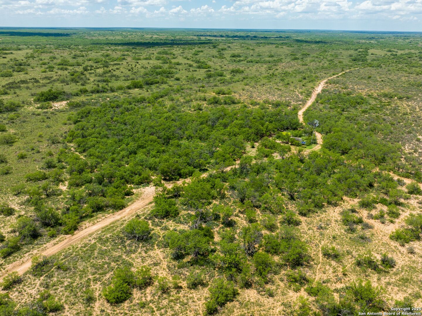 200-236 Fm 3252 Carrizo Springs TX 78836