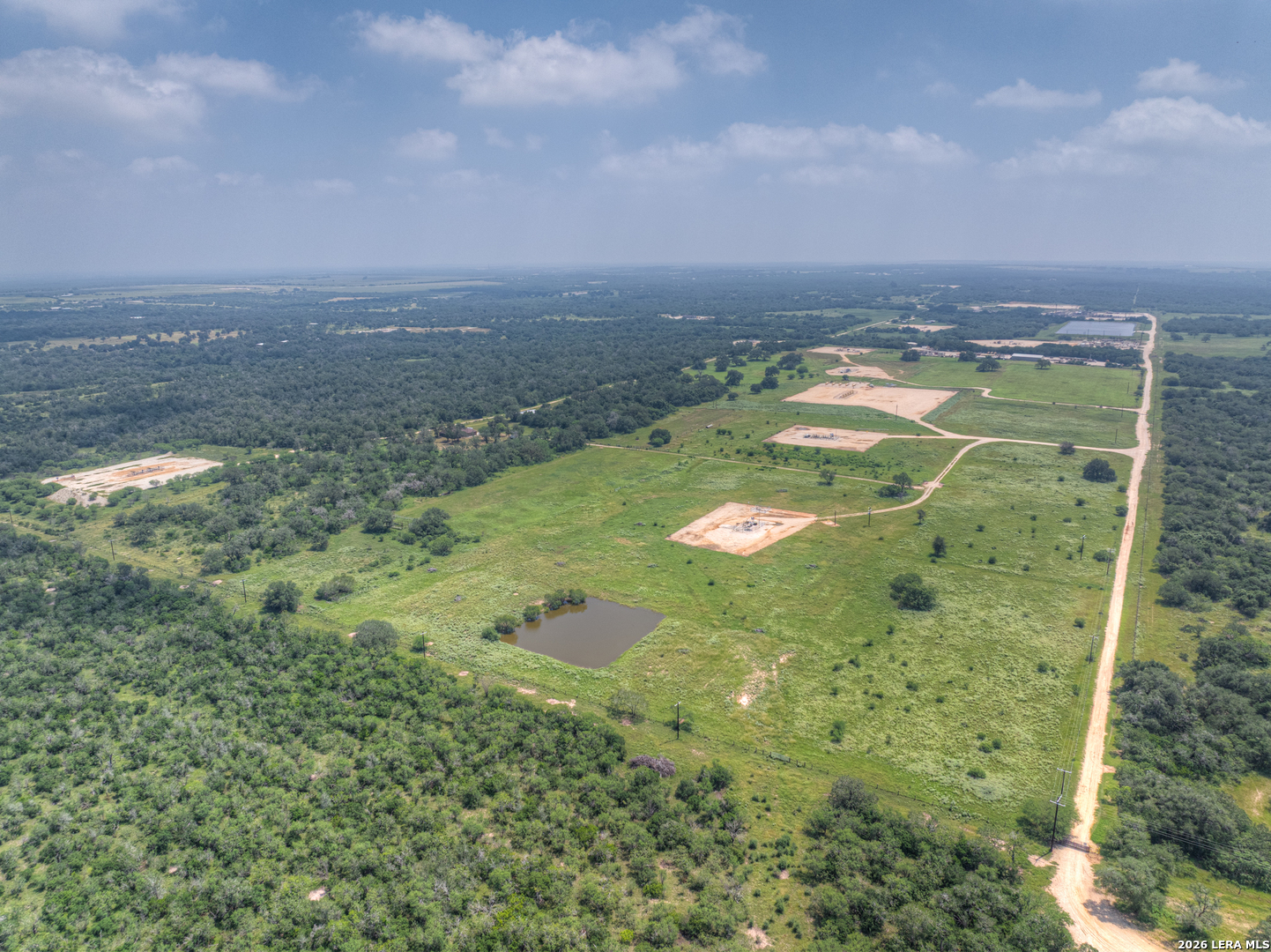 1798 County Road 359 Gillett TX 78116