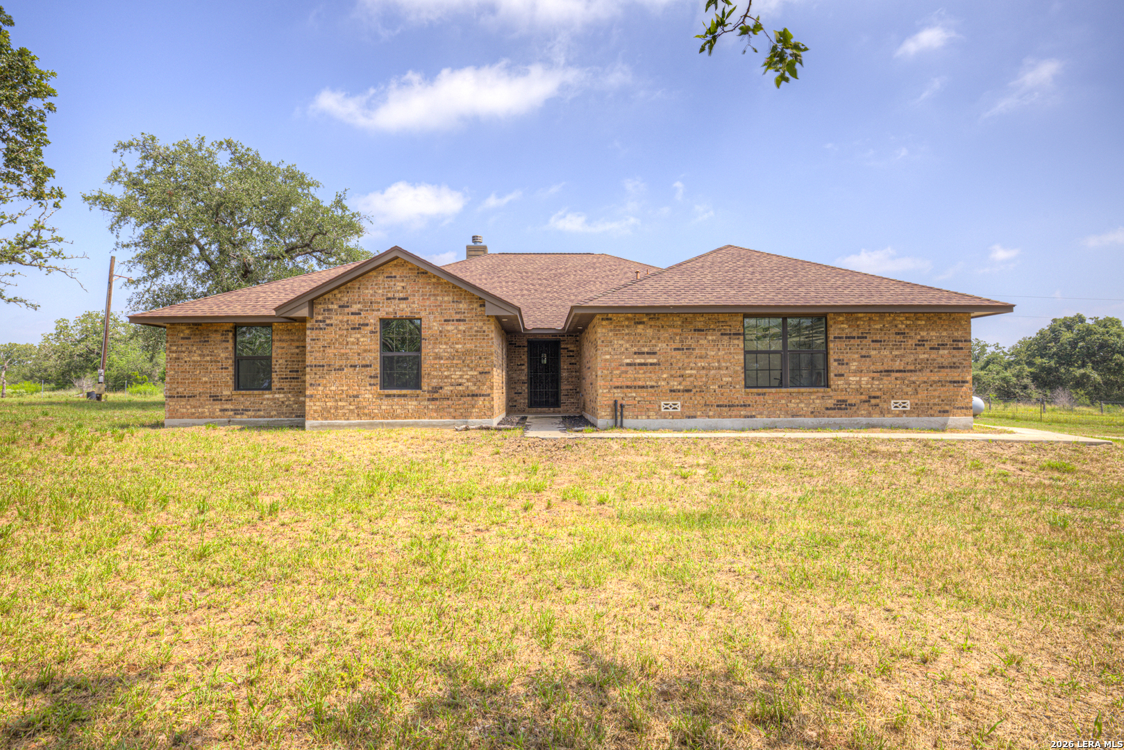 1798 County Road 359 Gillett TX 78116