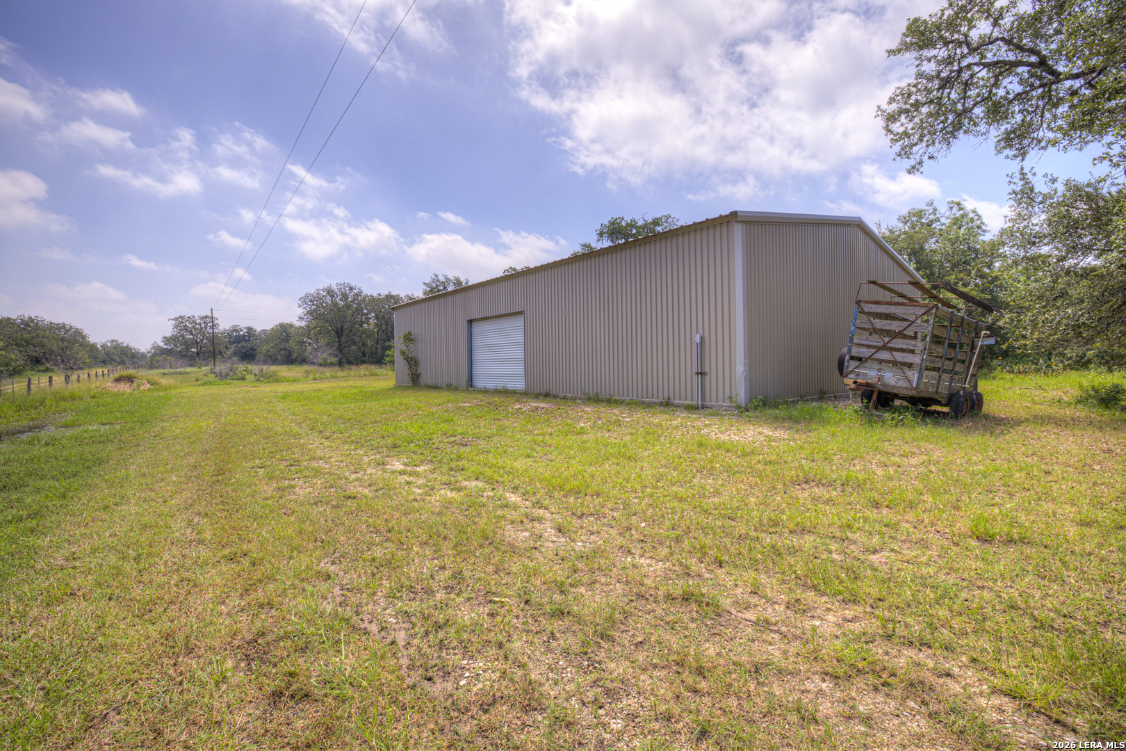1798 County Road 359 Gillett TX 78116