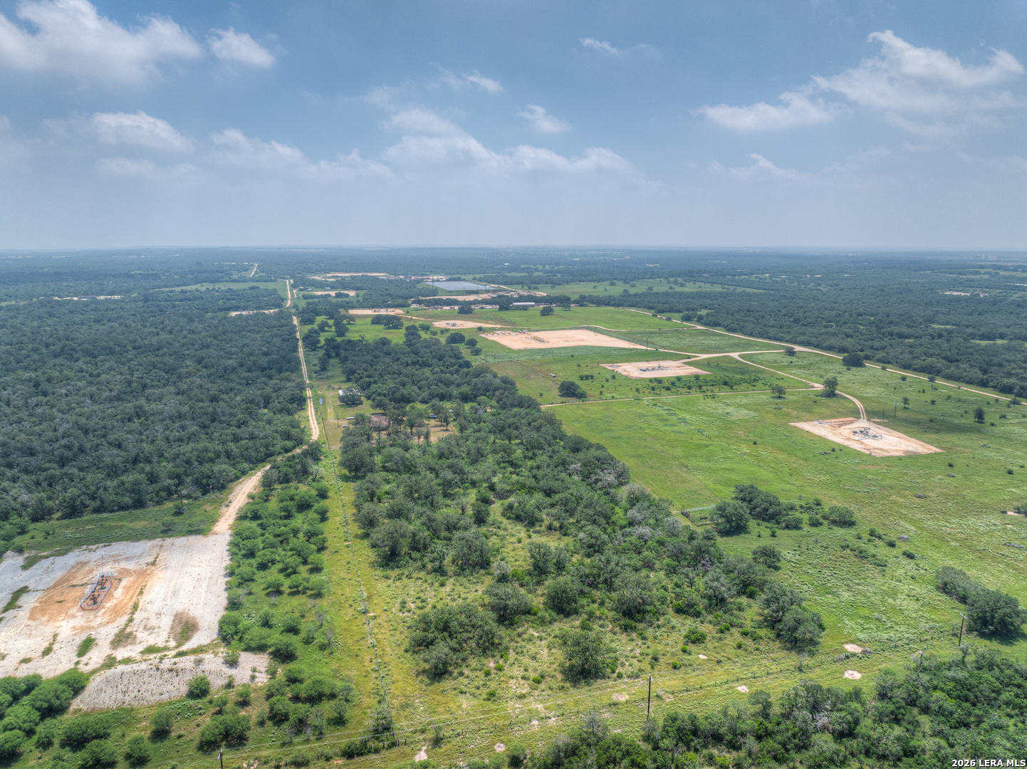 1798 County Road 359 Gillett TX 78116