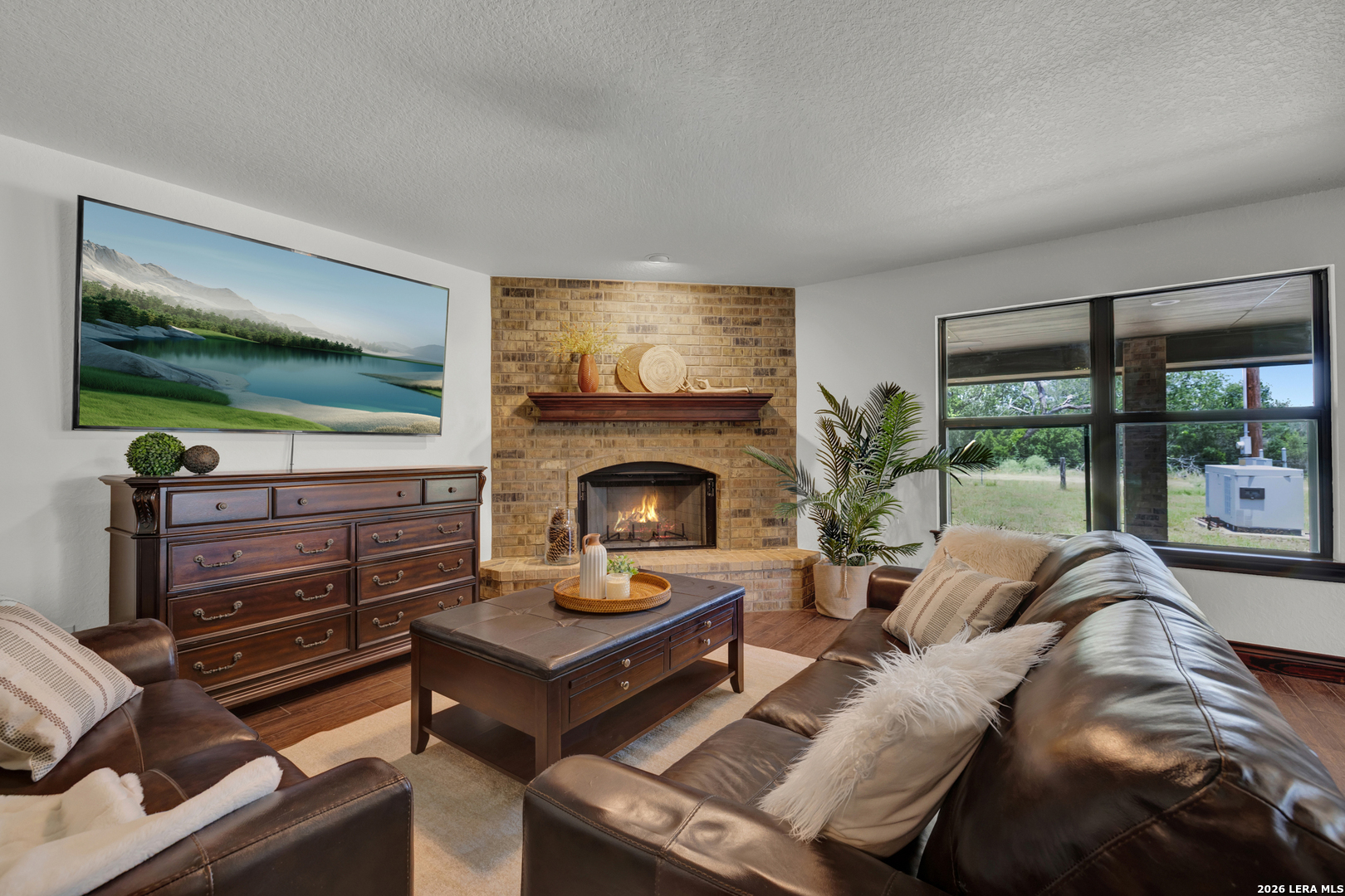 1798 County Road 359 Gillett TX 78116