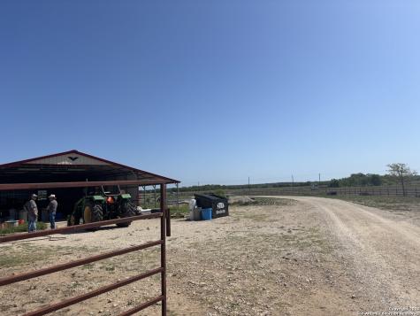 3707 S State Highway 173 N Hondo TX 78861