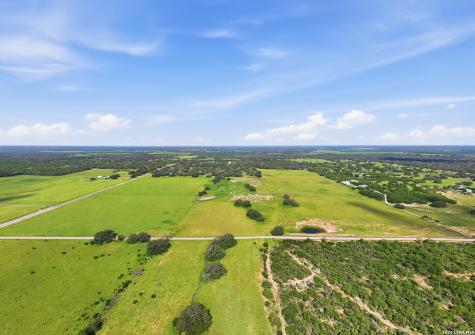 TBD W Fm 2200 Devine TX 78016