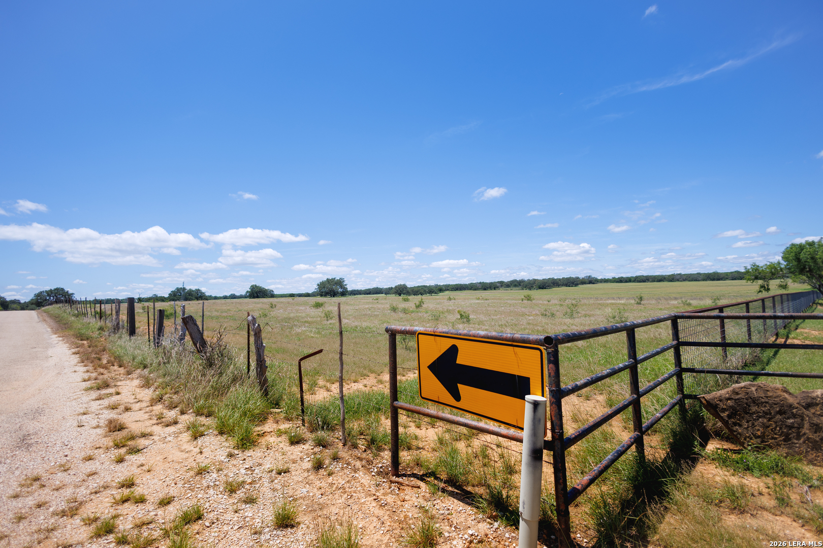Tbd W Fm 2200 Devine TX 78016