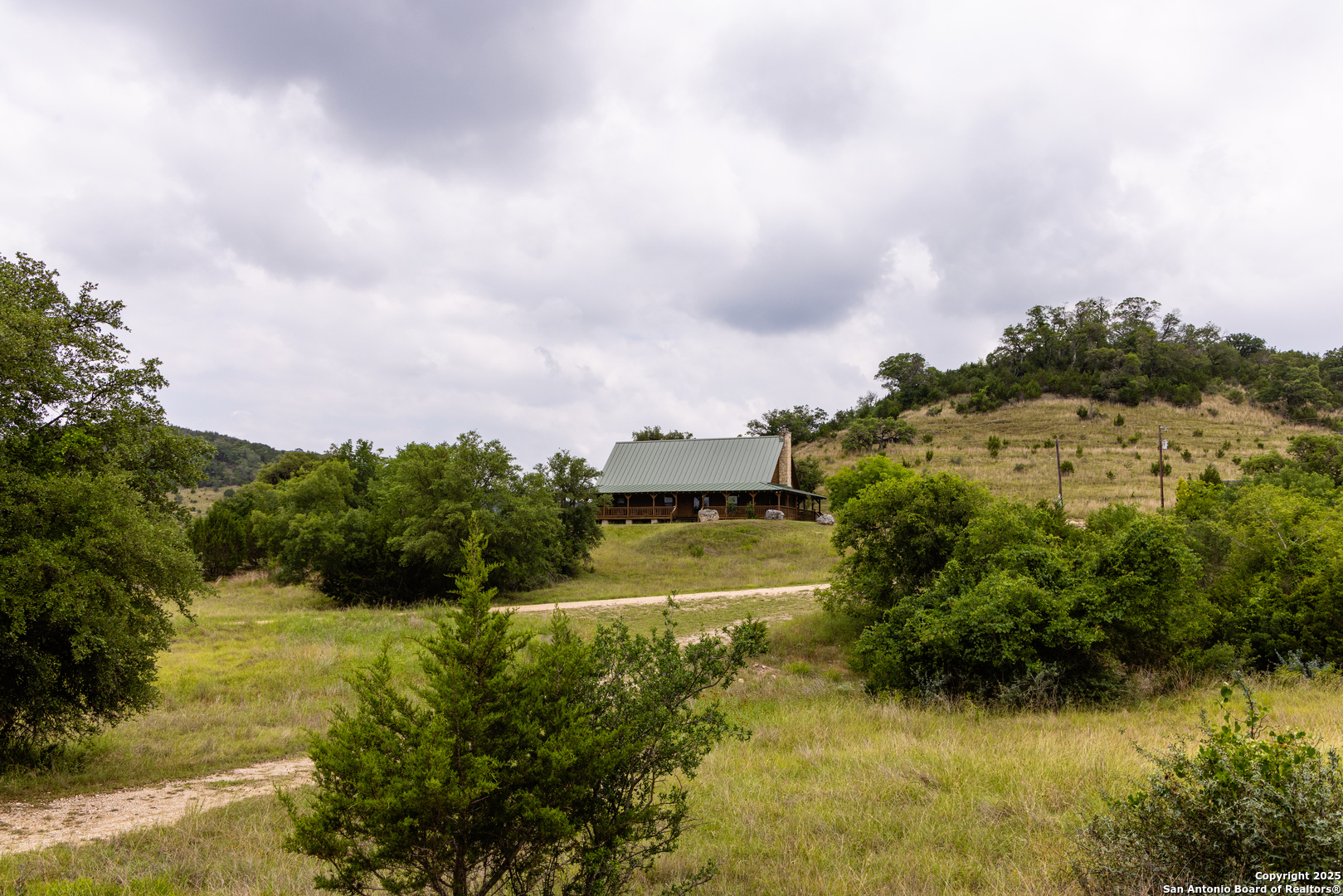 1616 Mickle Creek Medina TX 78055
