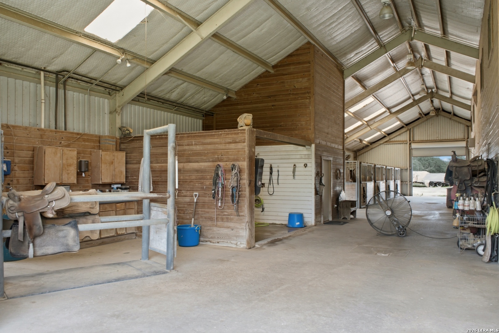 1025 Horse Lane Weimar TX 78962
