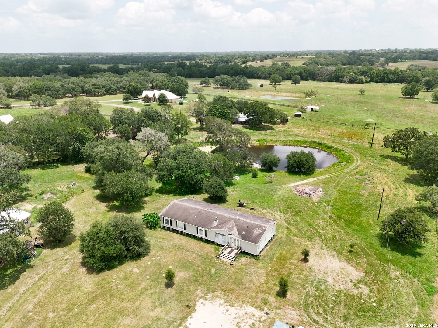 1025 Horse Lane Weimar TX 78962
