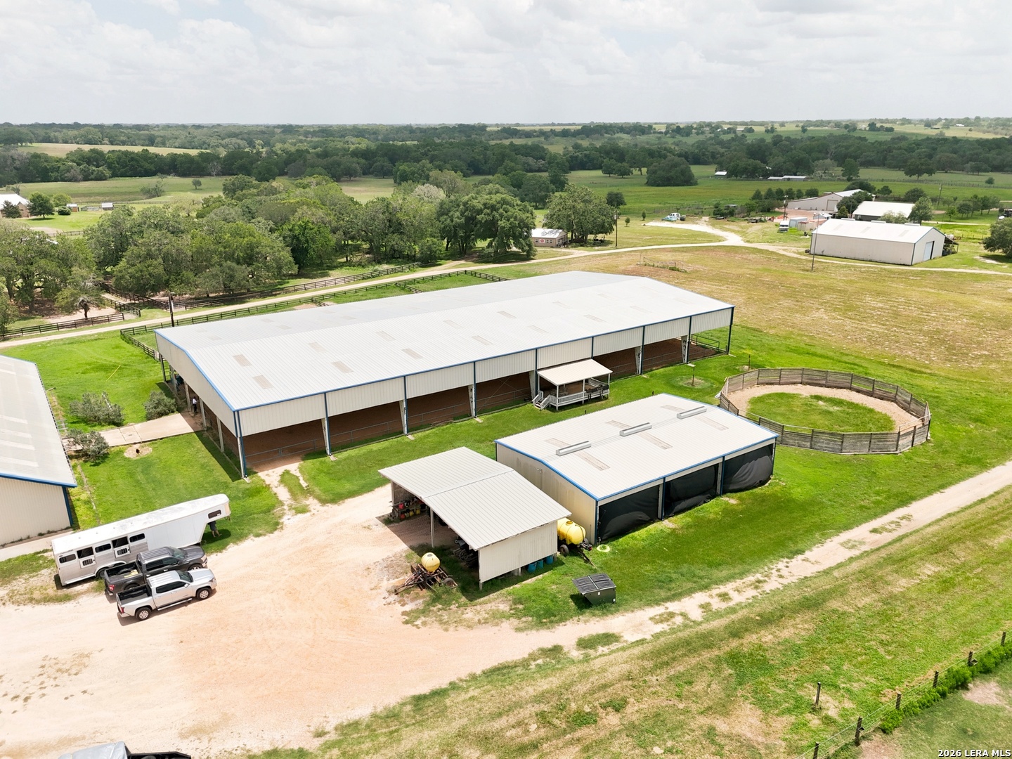 1025 Horse Lane Weimar TX 78962