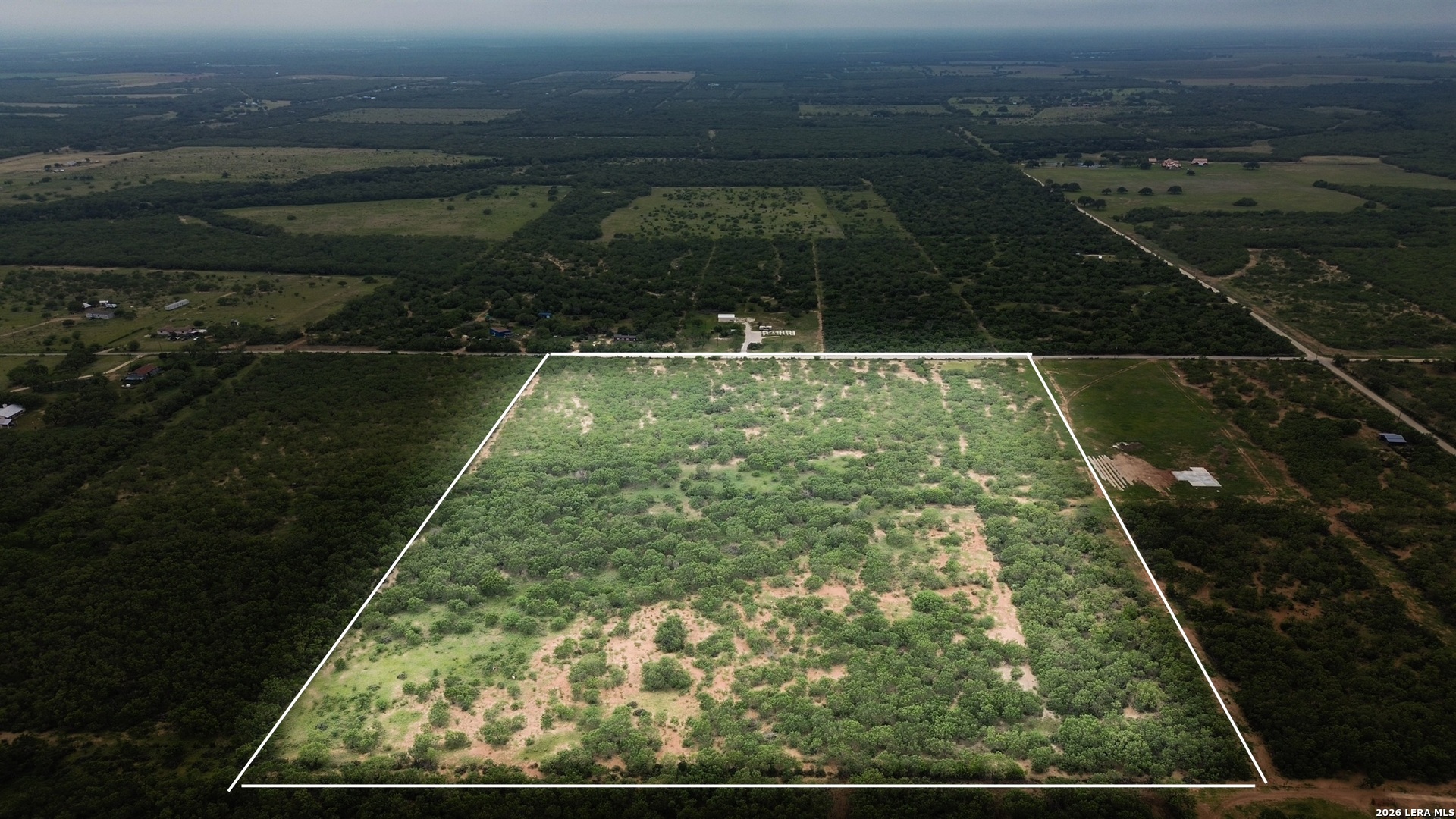 466_476 Cr 7421 Yancey TX 78886