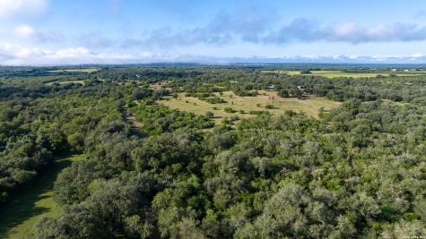 7915 County Road 203 Beeville TX 78102