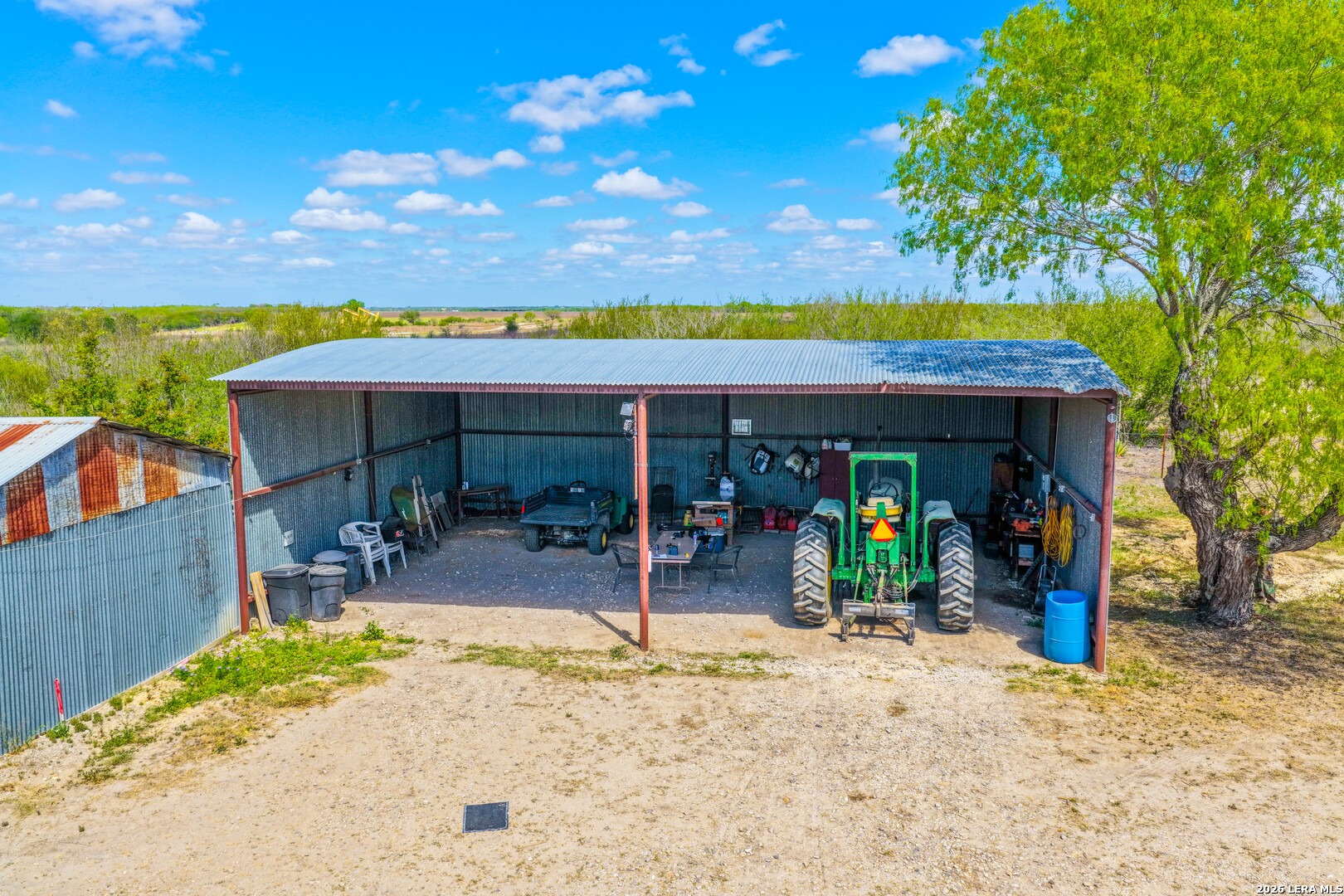 1444 County Road 210 Floresville TX 78114