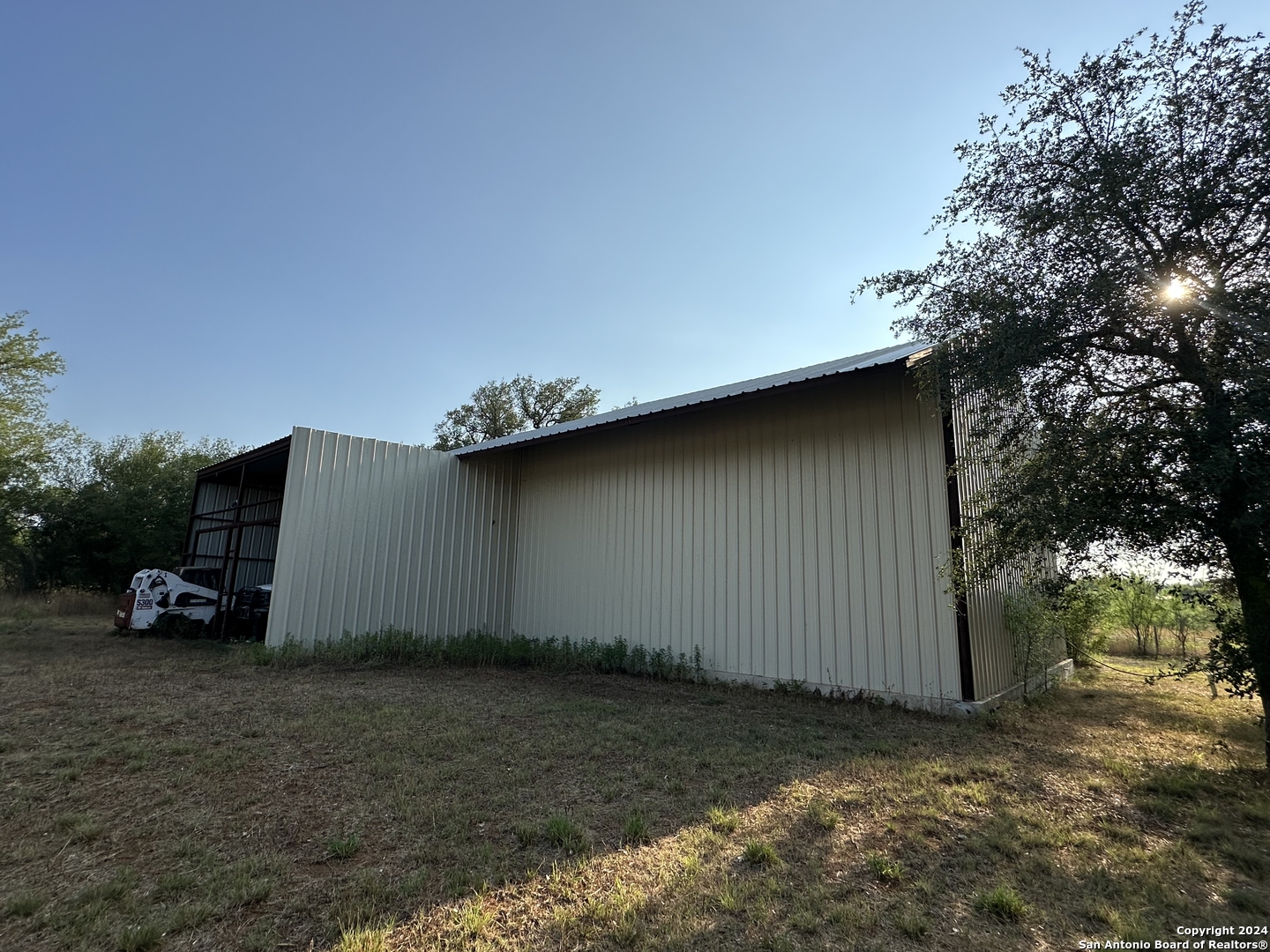 19366 Benton City Road Somerset TX 78069