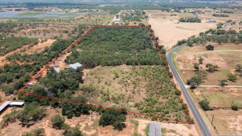 19366 Benton City Road Somerset TX 78069