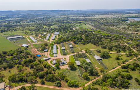1598 Highland Drive Bandera TX 78003