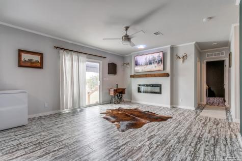 7975 County Road 5223 Dhanis TX 78850
