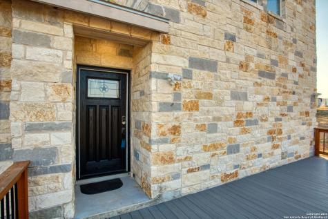 288 County Road 105 Floresville TX 78114
