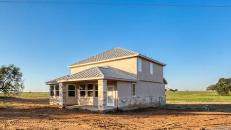 288 County Road 105 Floresville TX 78114