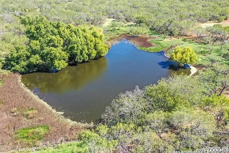 15655 Highway 140 Charlotte TX 78011