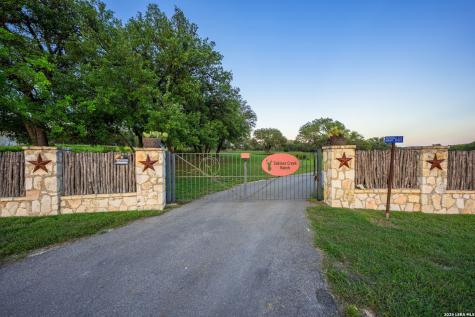 190-A Richter Road Boerne TX 78006