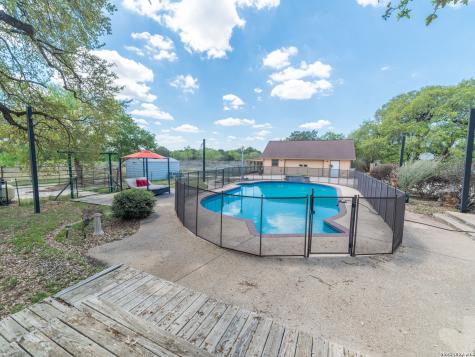 13055 Tonne Drive E New Braunfels TX 78132