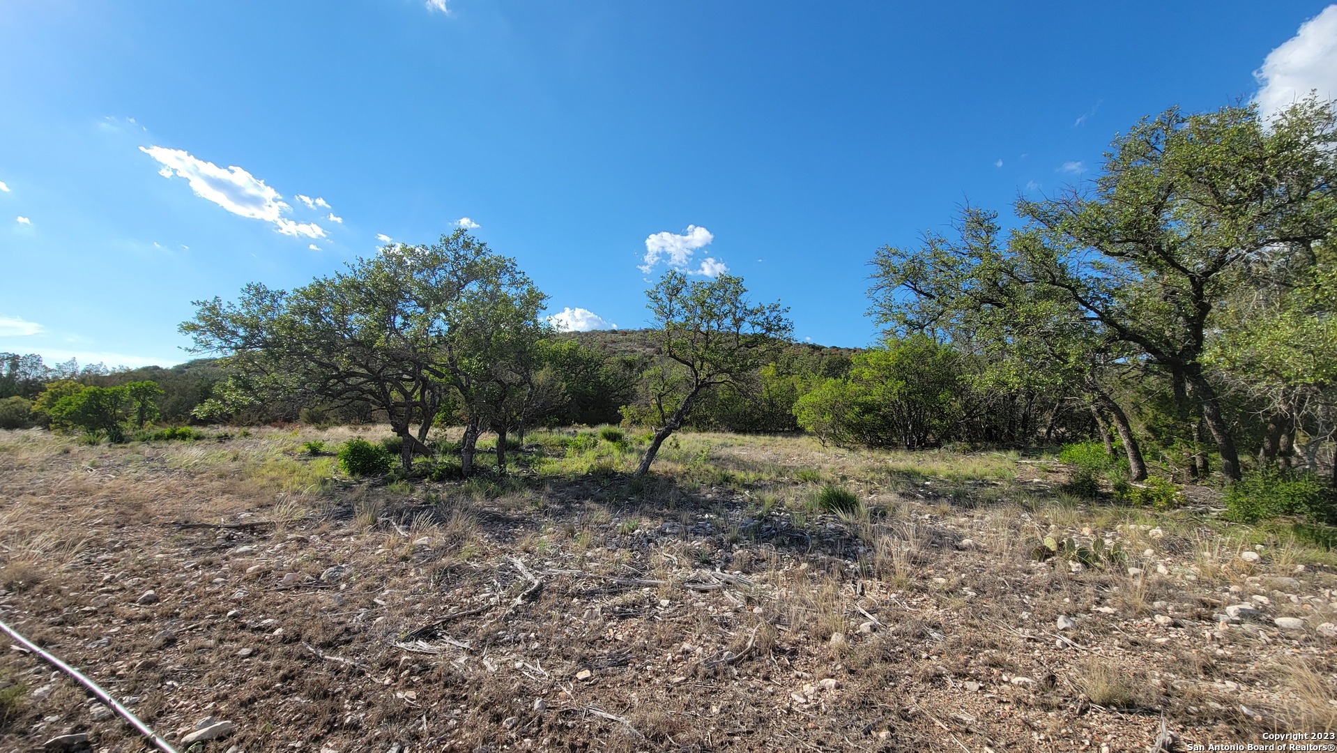 29 Oak Bend Rocksprings TX 78880