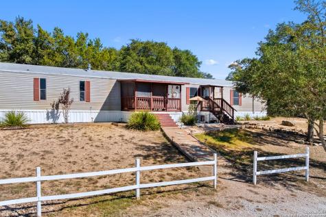 1151 Fawn Valley Drive Canyon Lake TX 78133