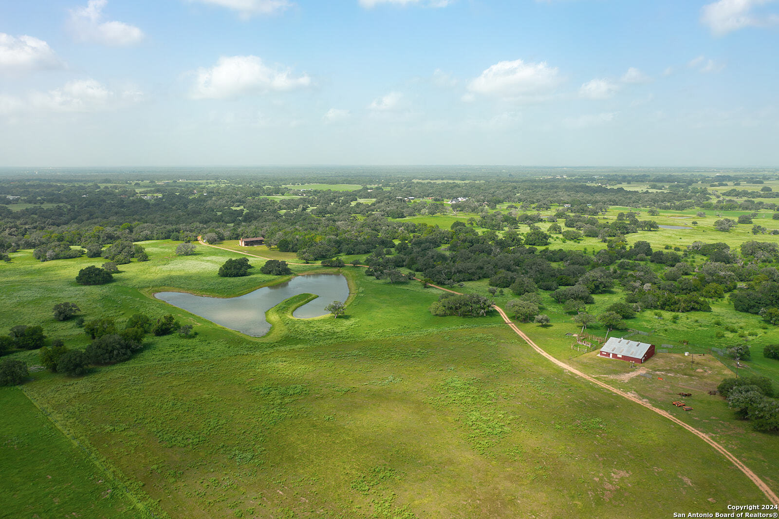 1713 Hickey Road Yoakum TX 77995