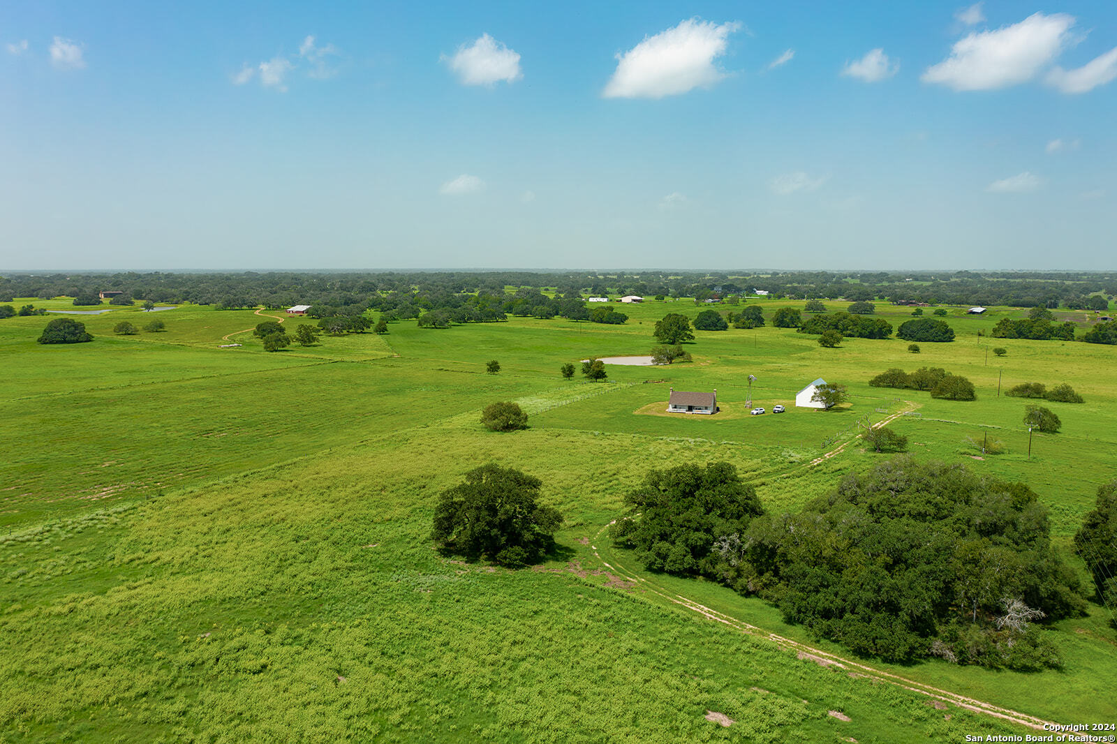 1713 Hickey Road Yoakum TX 77995