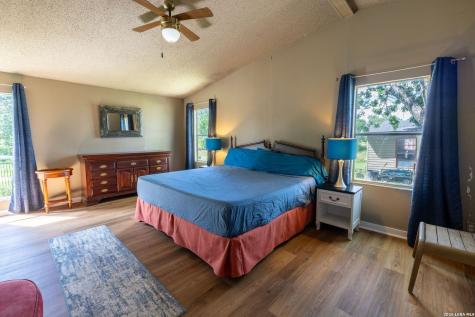237 County Road 393 Runge TX 78151