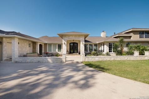 436A Fm 1376 Boerne TX 78006