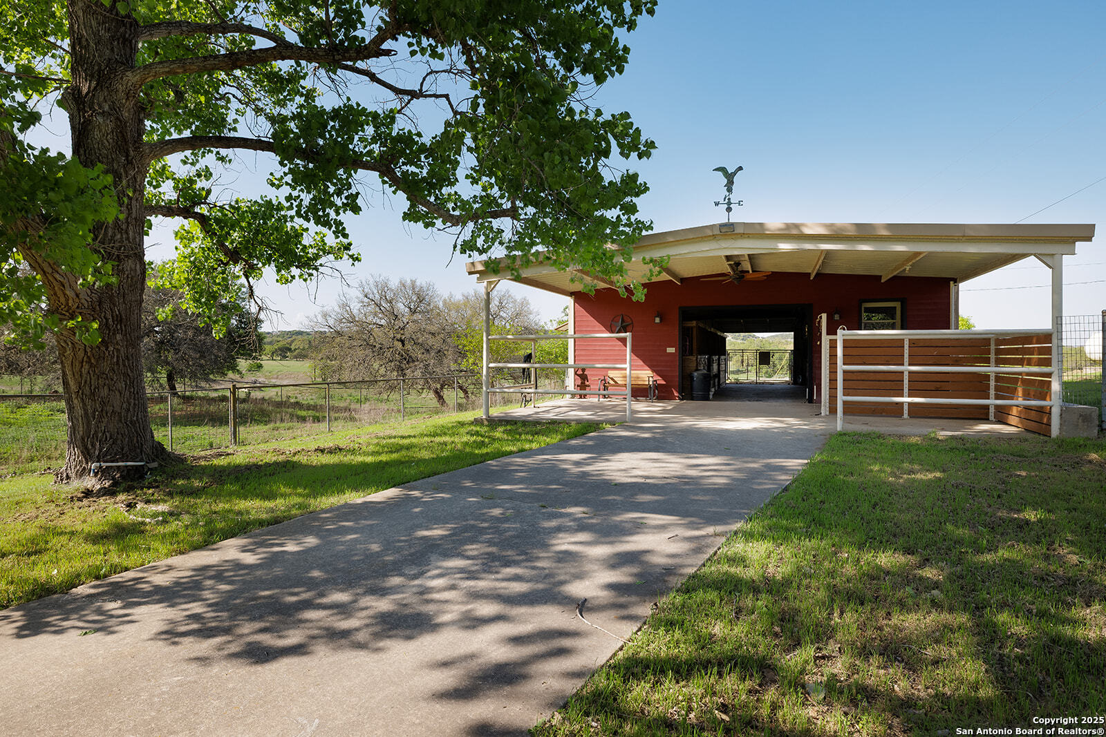 436A Fm 1376 Boerne TX 78006