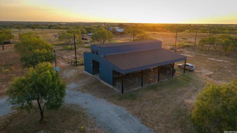 5002 Fm 476 Poteet TX 78065
