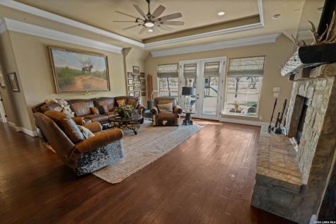 5002 Fm 476 Poteet TX 78065