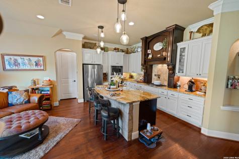5002 Fm 476 Poteet TX 78065