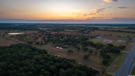 5002 Fm 476 Poteet TX 78065