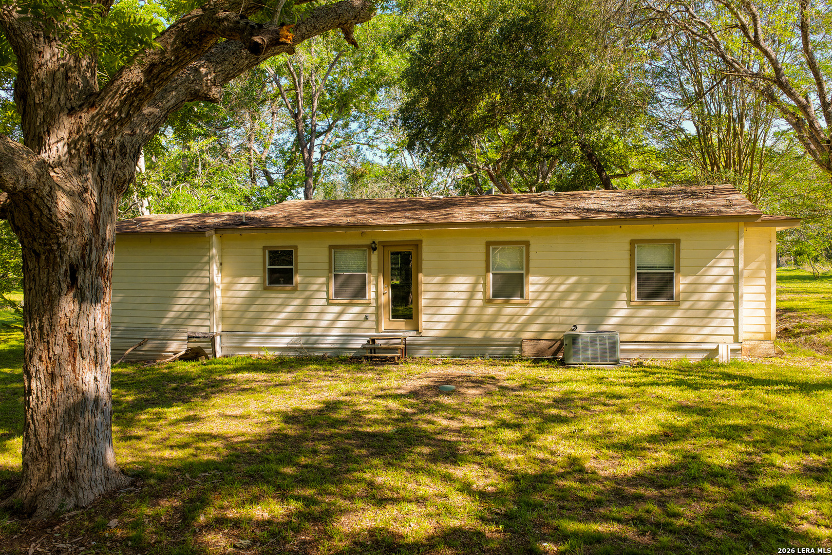 279 Fermin Lane Seguin TX 78155