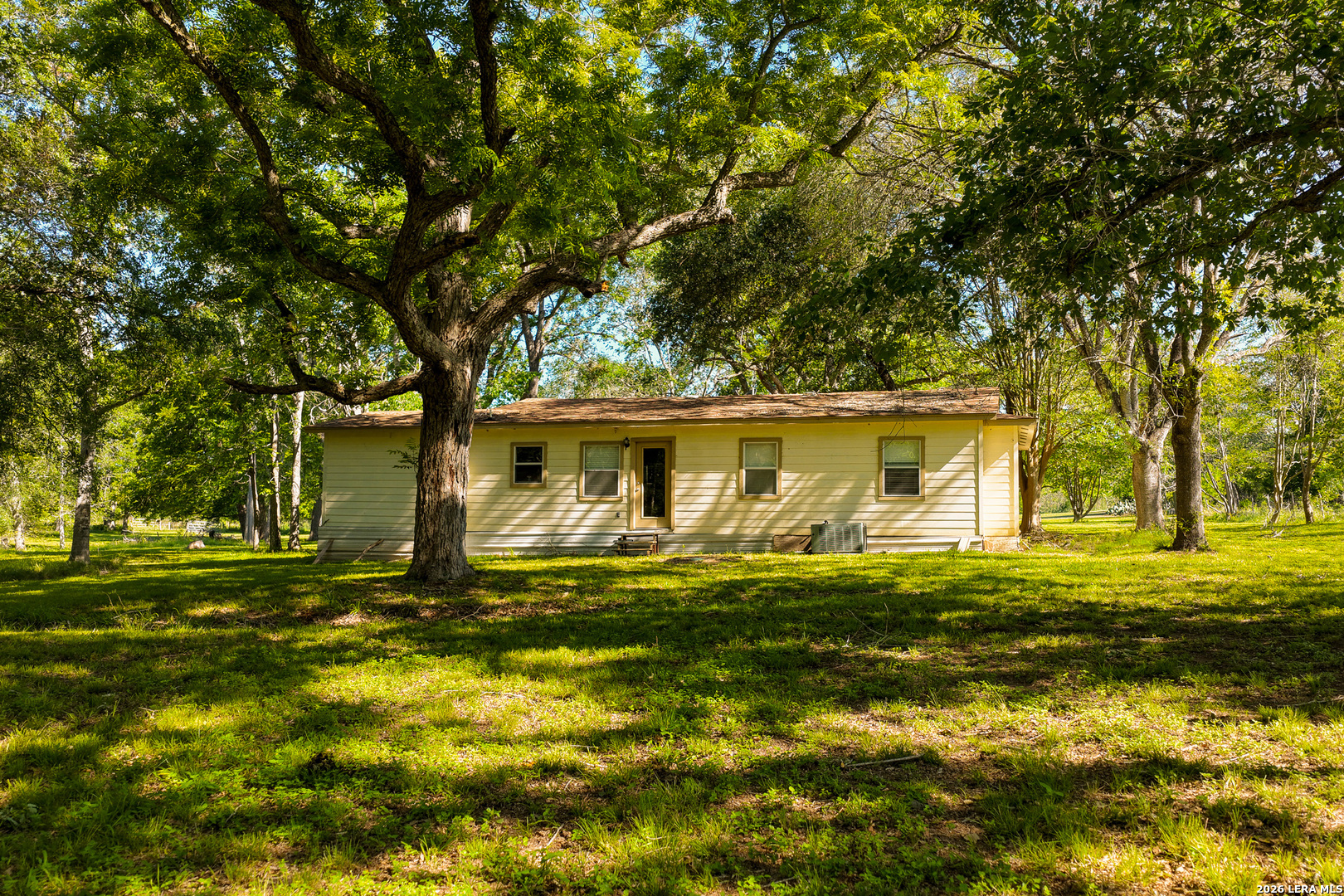 279 Fermin Lane Seguin TX 78155