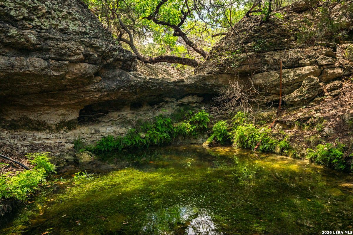 1457 Private Road 3426 Barksdale TX 78828