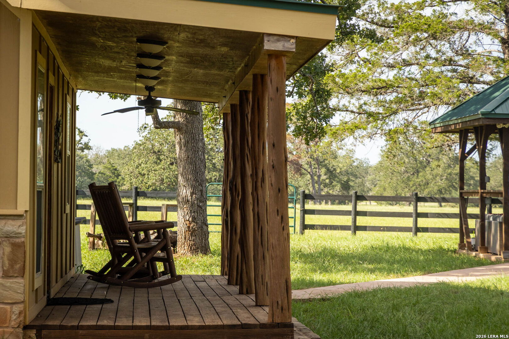 10488 State Highway 304 Harwood TX 78632
