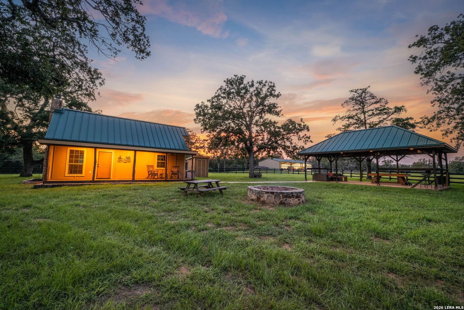 10488 State Highway 304 Harwood TX 78632