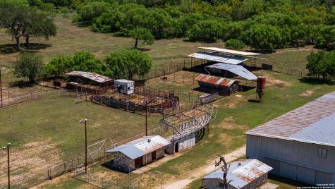 11224 Atkins Road Atascosa TX 78002