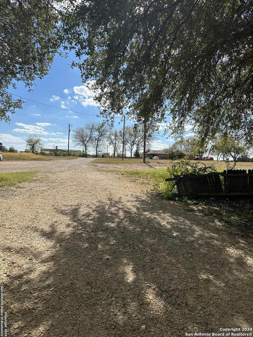 14075 Sherwood Atascosa TX 78002