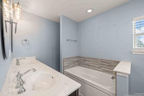 505 Fm 473 Comfort TX 78013