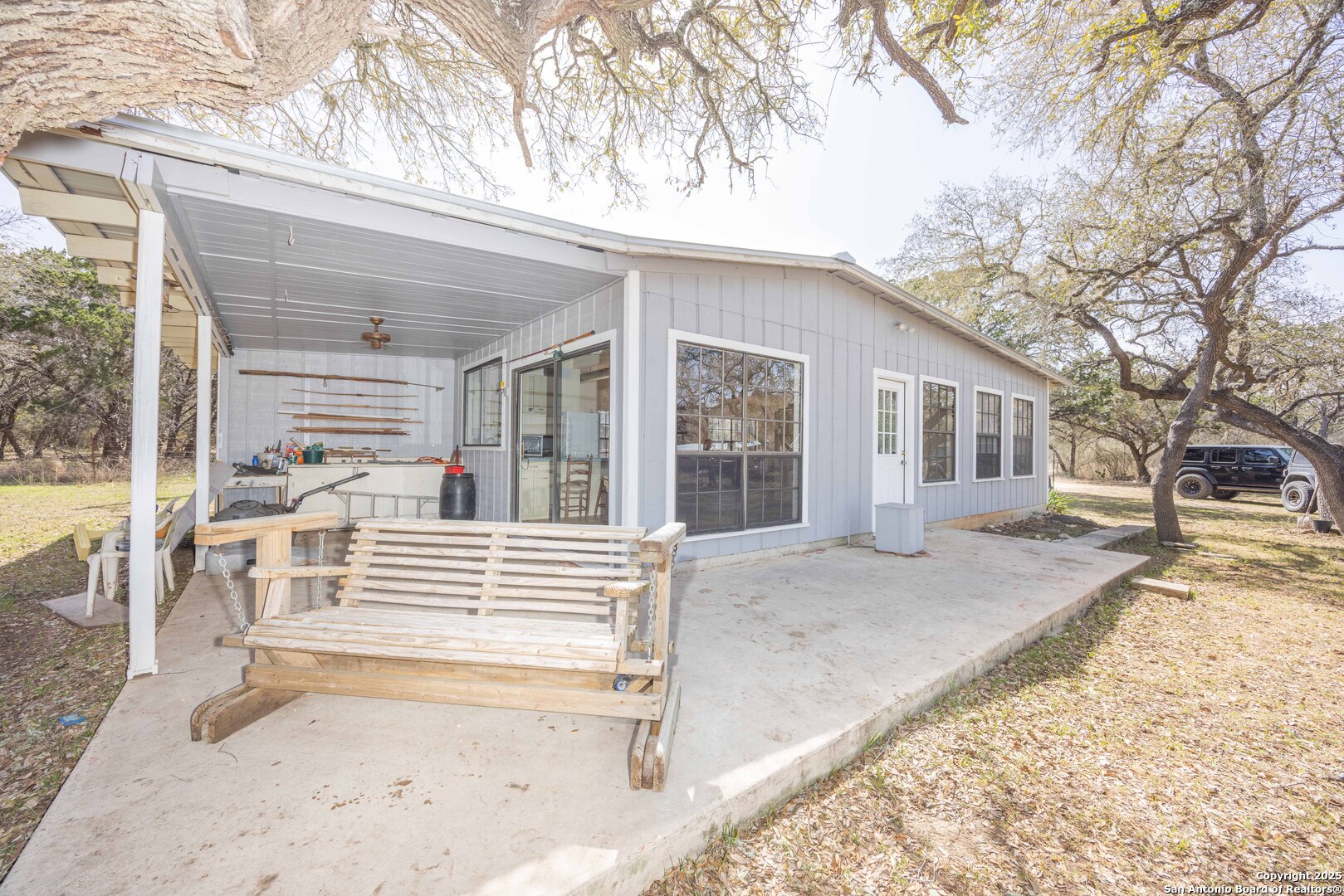 390 County Road 245 Hondo TX 78861