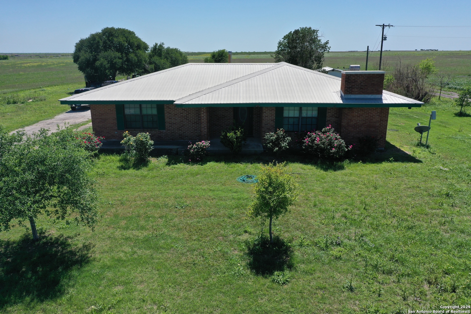 14420 Fm 99 Karnes City TX 78118