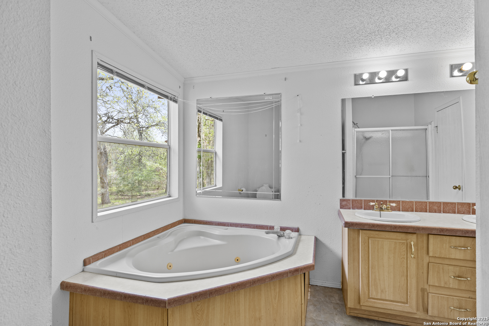 1189 Vivroux Ranch Seguin TX 78155